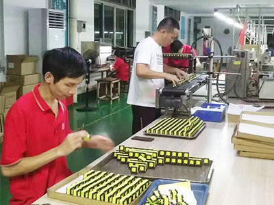 蜜桃视频在线视频電子檢測車間