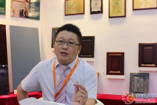 蜜桃视频在线视频化工在13屆中博會接受慧聰采訪