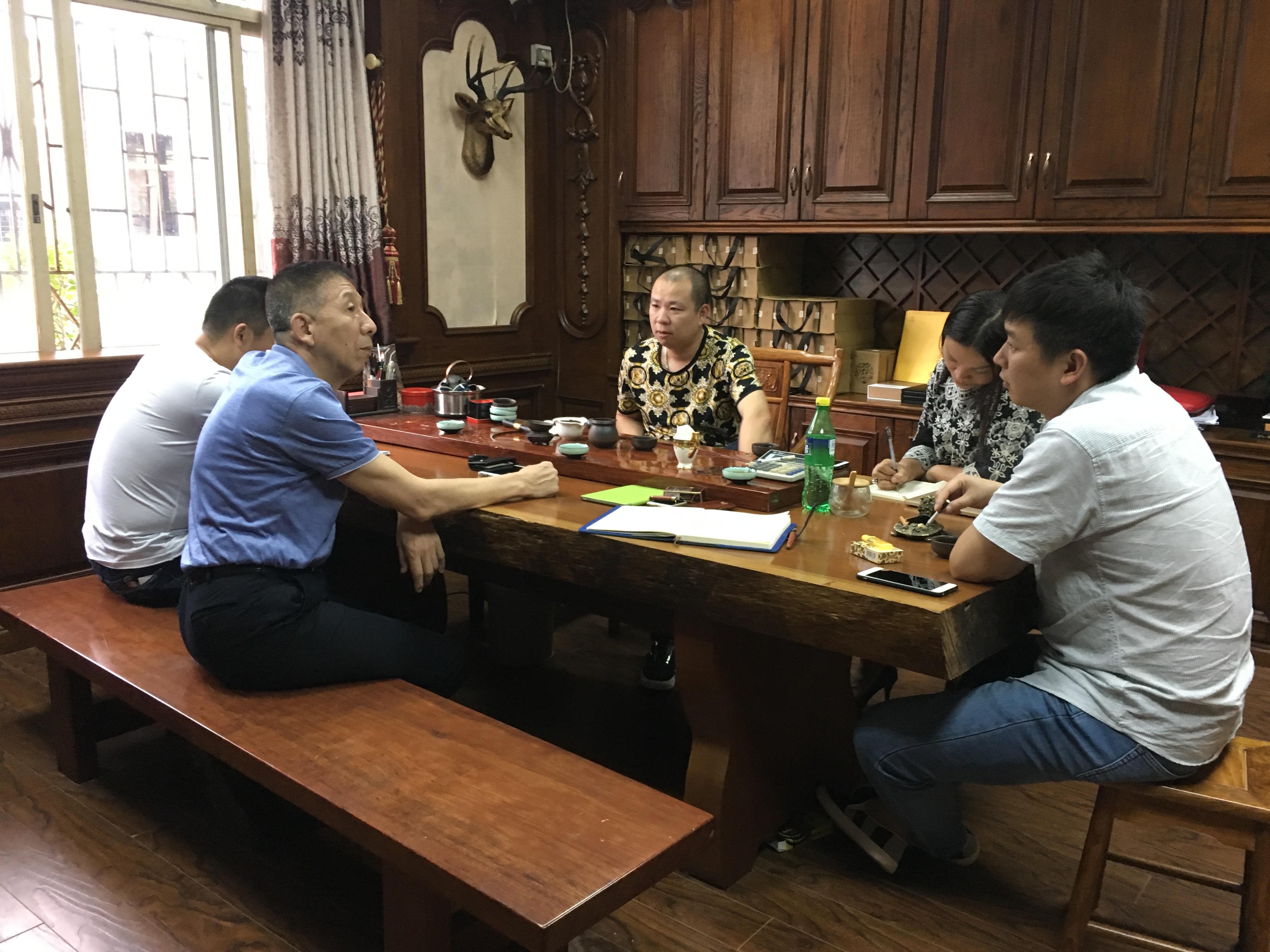 漆豐漆-油漆廠家最高大上的服務